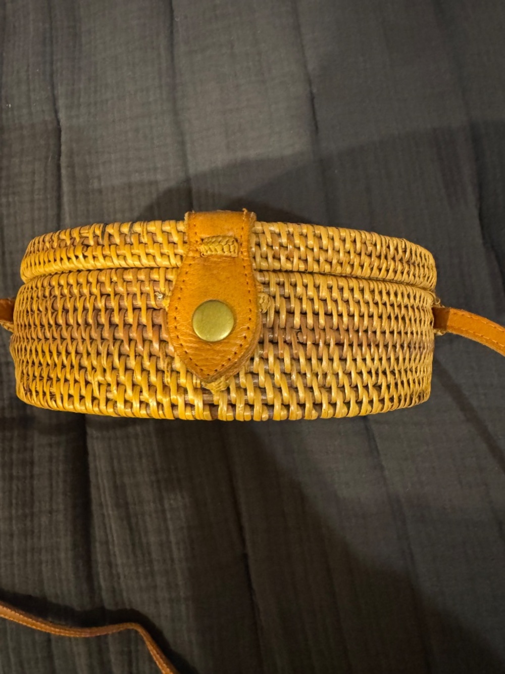 Round Woven Rattan Crossbody Bag Tan Boho Purse - Picture 3 of 5